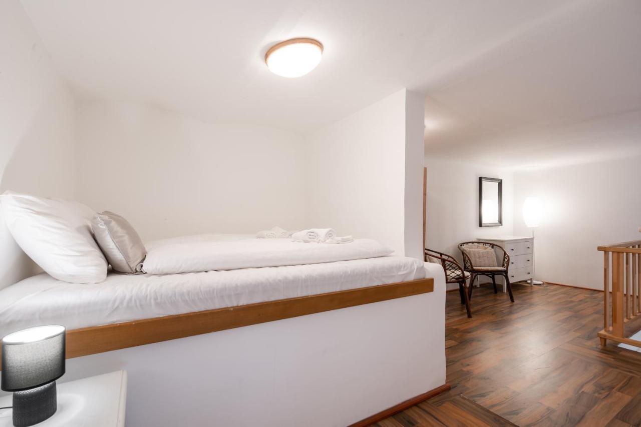 Innova Vision Apartment Budapest Luaran gambar