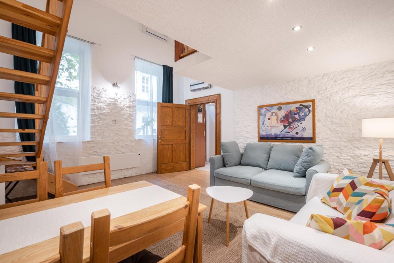Innova Vision Apartment Budapest Luaran gambar