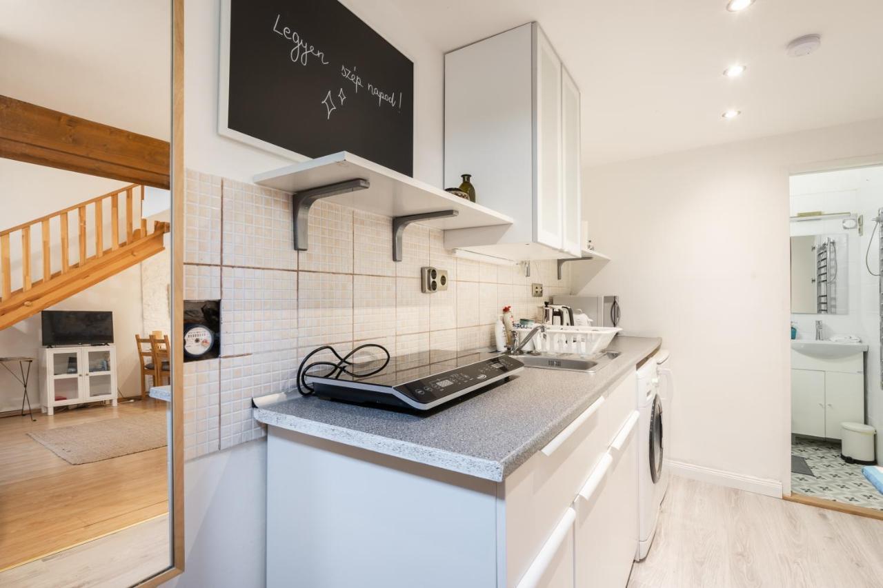 Innova Vision Apartment Budapest Luaran gambar